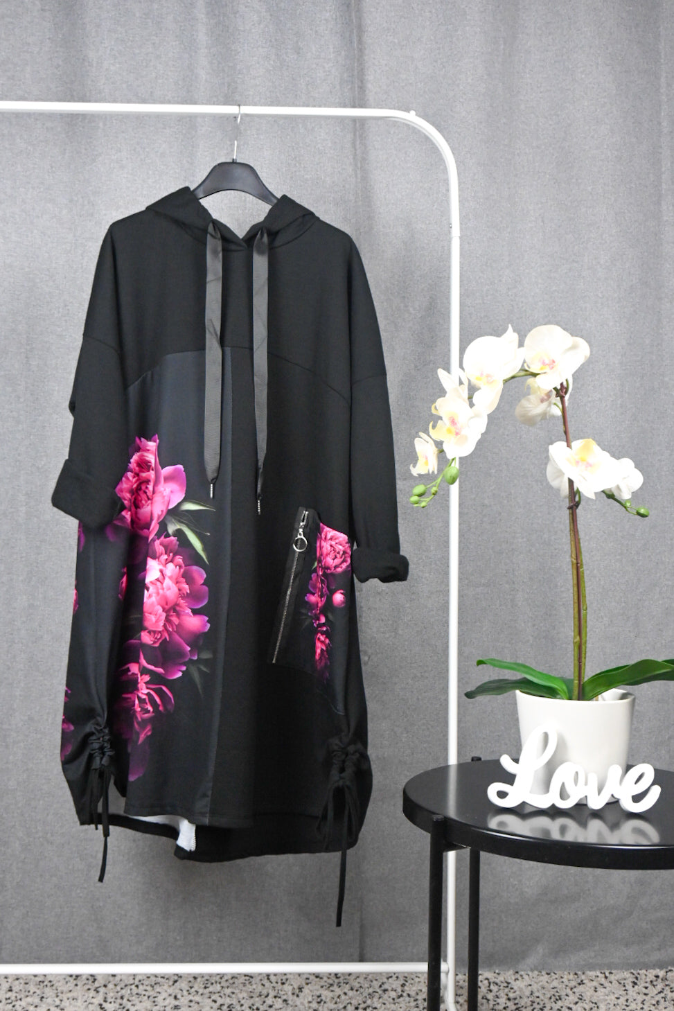 Dress flower