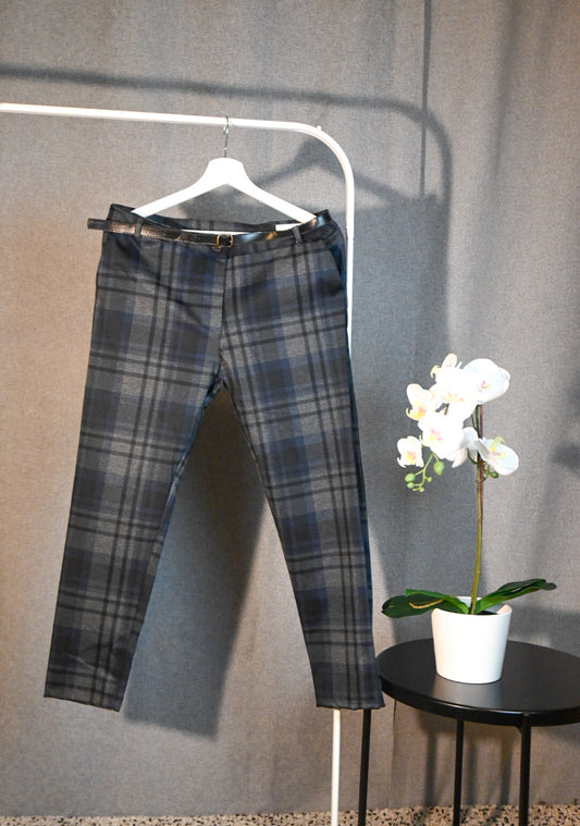 Pantaloni tartan