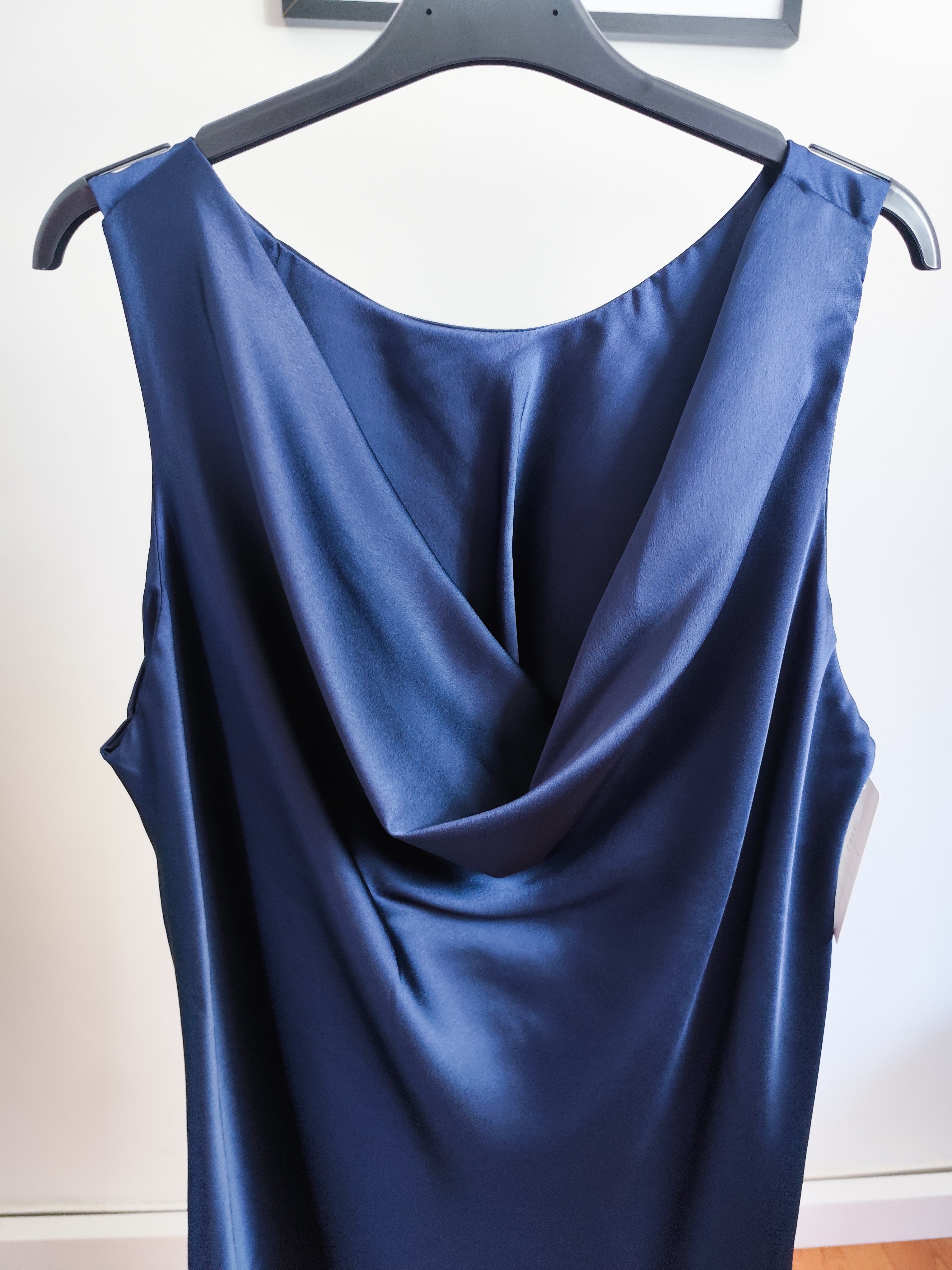 Top Curvy Scollo Morbido Elegance