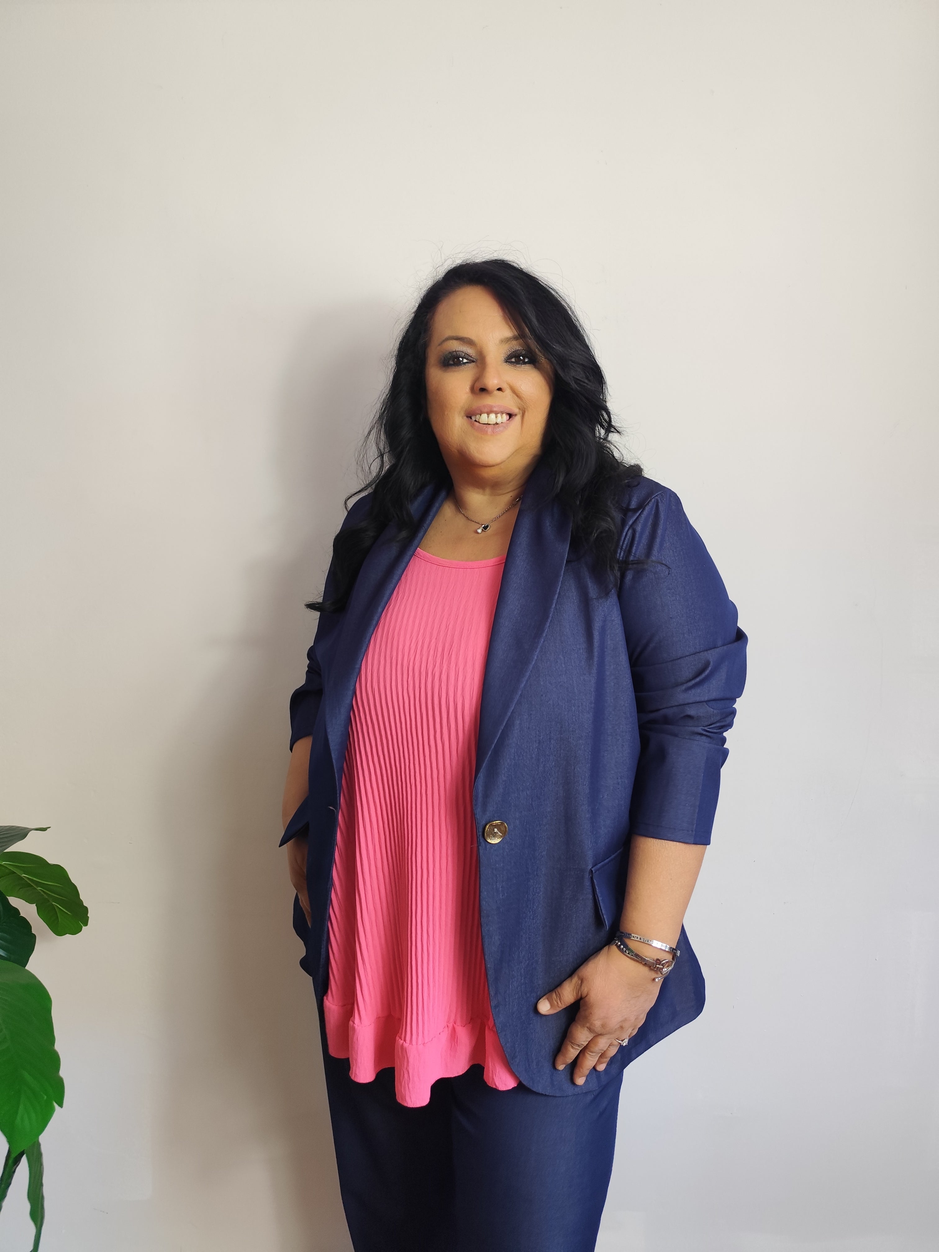 Completo Curvy Estivo Leggero Elegante e Comodo
