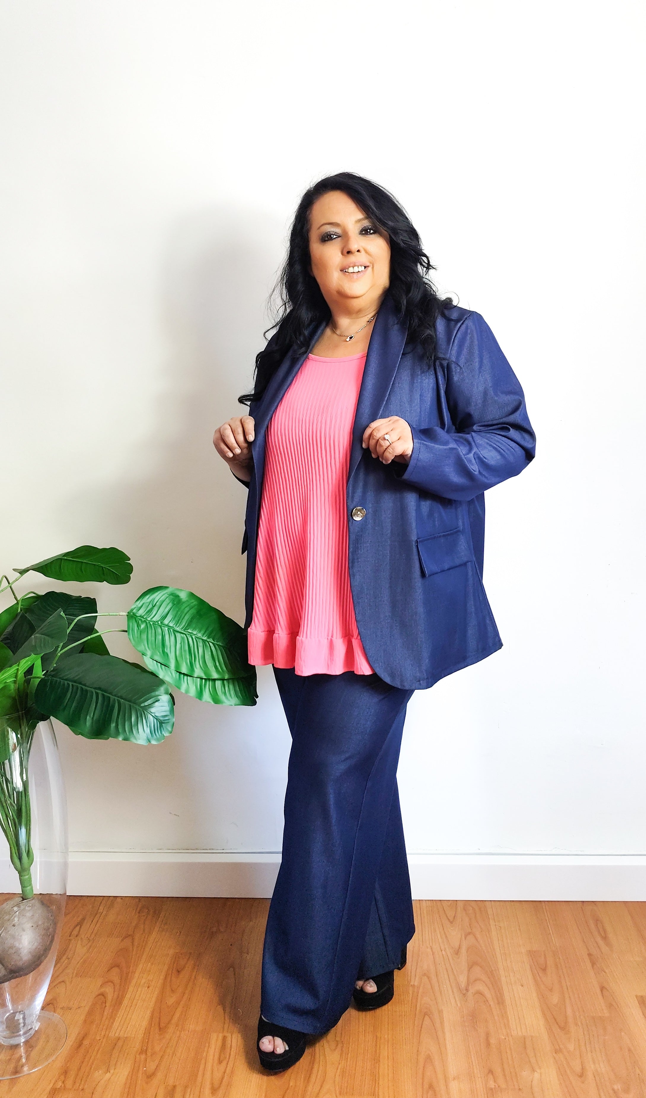 Completo Curvy Estivo Leggero Elegante e Comodo