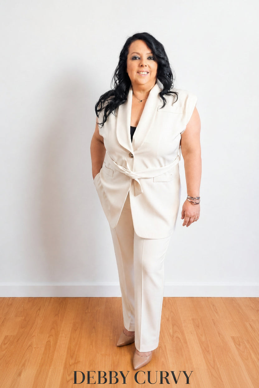 Tailleur Curvy Smanicato Elegante e Comodo Estivo