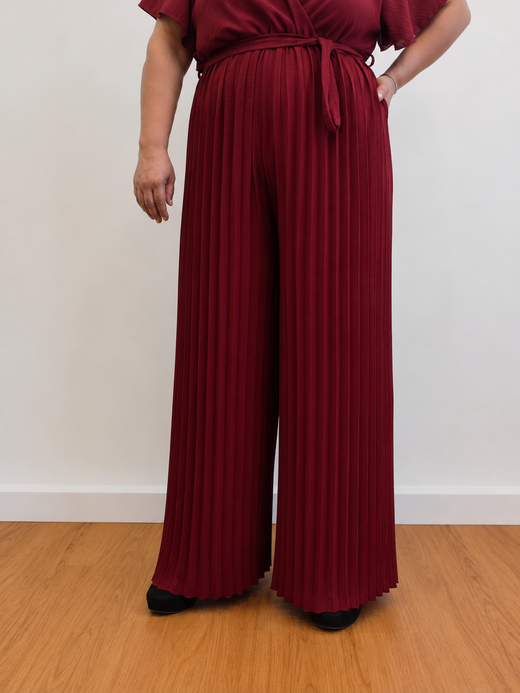 Tuta Plissé Curvy con Cintura