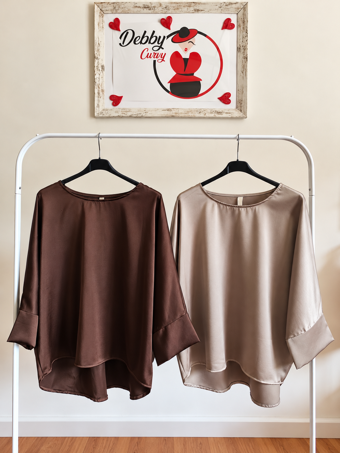 Blusa scatoletta curvy satinata elegante